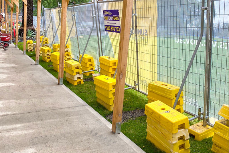 5 Reasons to Hire Temporary Fence 1300TempFence